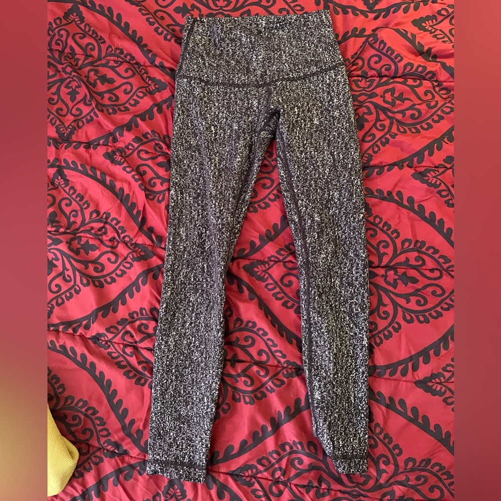 Lululemon Athletica High Times Women size 4 HR Jacquard Pattern Leggings 25”